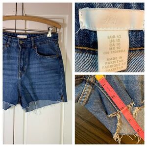 H&M Regular Waist Jean Shorts Womens 10 Medium‎ Wash Denim Festival DIY Cut Off